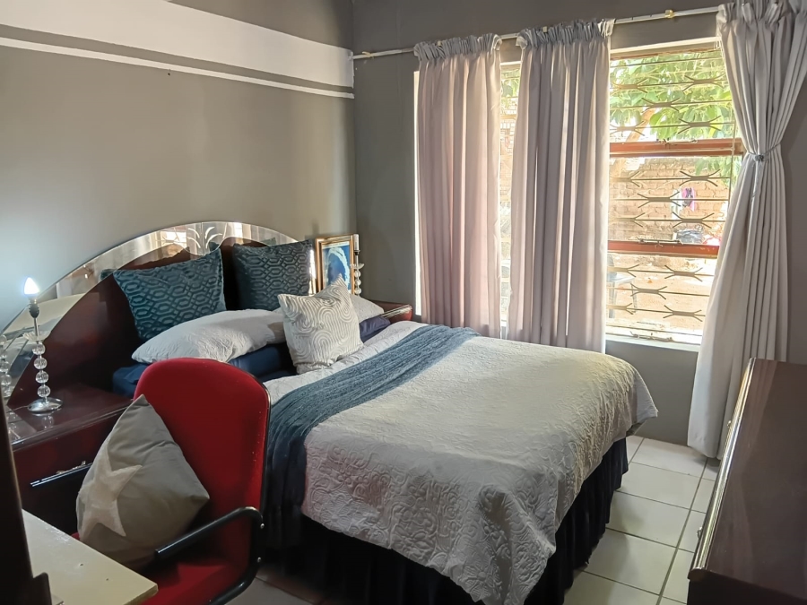 3 Bedroom Property for Sale in Lethlabile North West